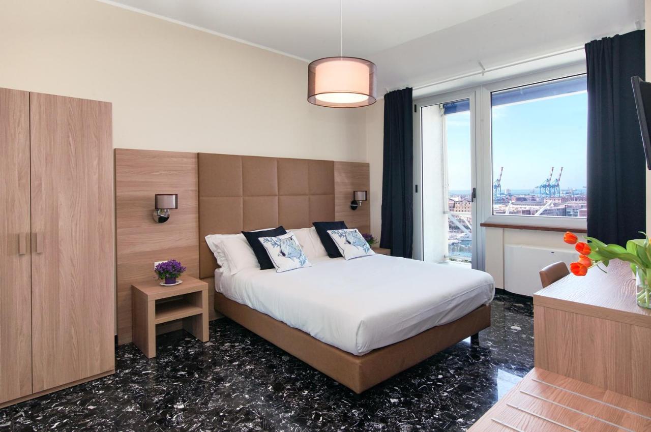 Bluripa Guest House جنوة المظهر الخارجي الصورة