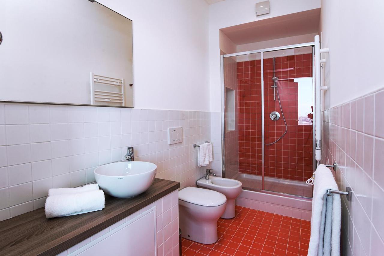Bluripa Guest House جنوة المظهر الخارجي الصورة