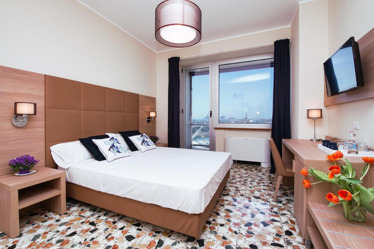 Bluripa Guest House جنوة المظهر الخارجي الصورة